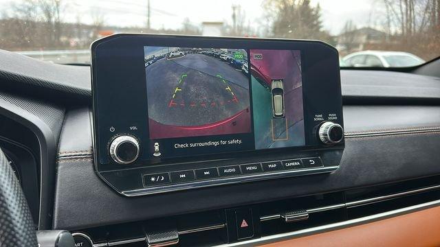 used 2024 Mitsubishi Outlander car, priced at $28,489