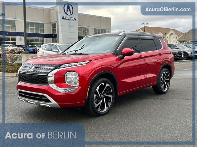 used 2024 Mitsubishi Outlander car, priced at $28,489
