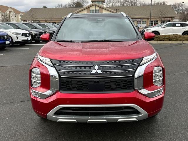 used 2024 Mitsubishi Outlander car, priced at $28,489