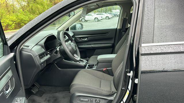 used 2025 Honda CR-V car, priced at $32,950
