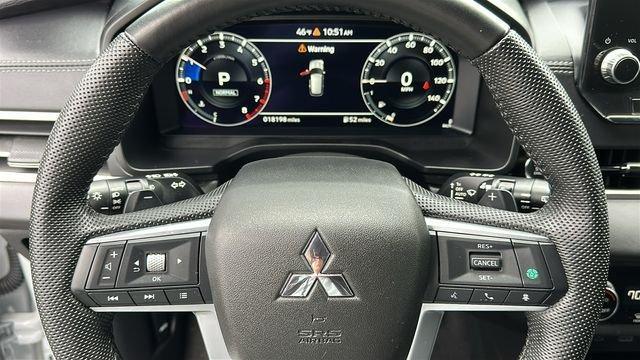 used 2023 Mitsubishi Outlander car, priced at $26,291