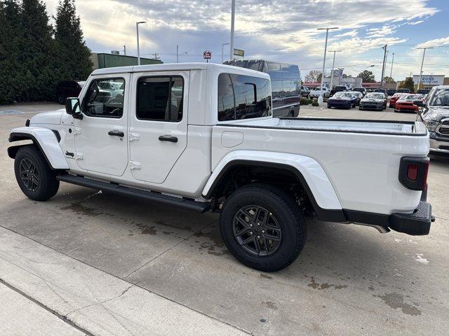 new 2026 Jeep Gladiator car, priced at $50,600
