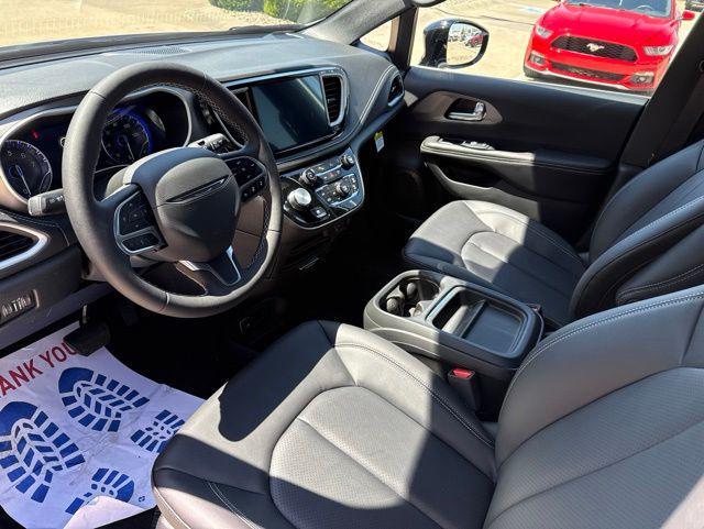 new 2027 Chrysler Pacifica car, priced at $48,393