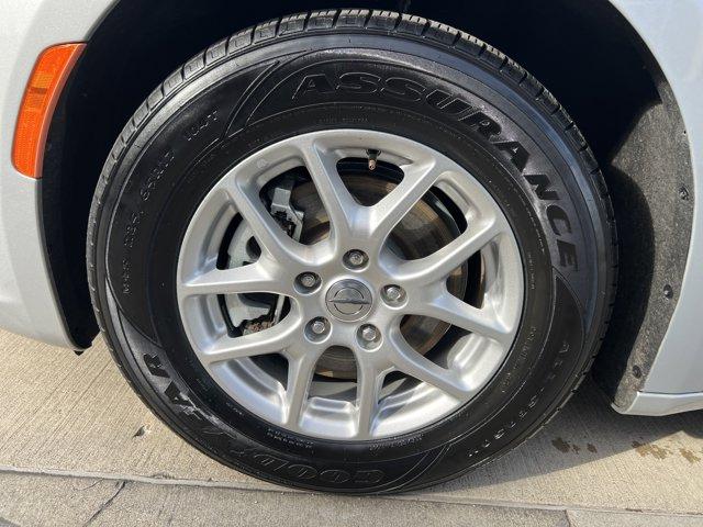 used 2023 Chrysler Pacifica car, priced at $23,889