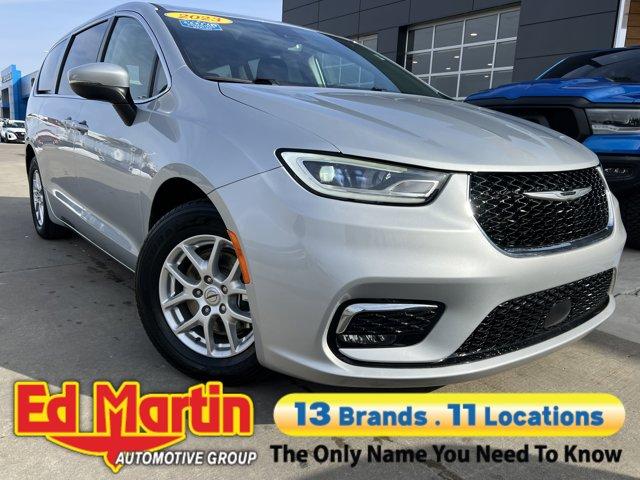 used 2023 Chrysler Pacifica car, priced at $23,889