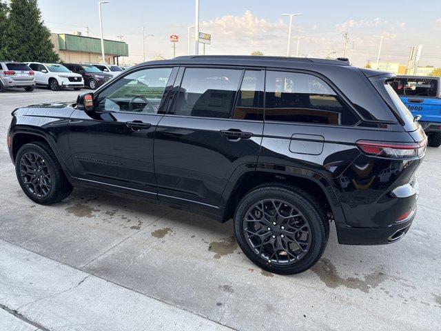 new 2025 Jeep Grand Cherokee car, priced at $66,749