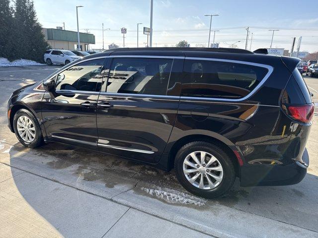 used 2017 Chrysler Pacifica car, priced at $13,799