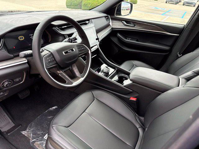 new 2027 Jeep Grand Cherokee car, priced at $50,359