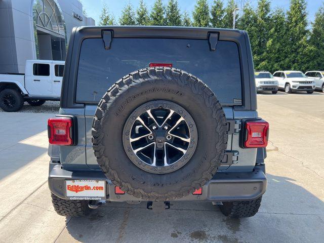 used 2025 Jeep Wrangler car, priced at $39,878