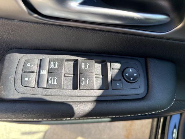 new 2027 Chrysler Pacifica car, priced at $45,531