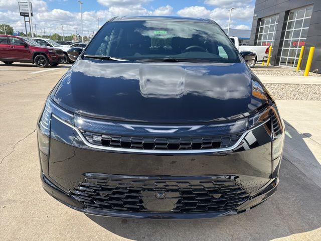 new 2027 Chrysler Pacifica car, priced at $45,531