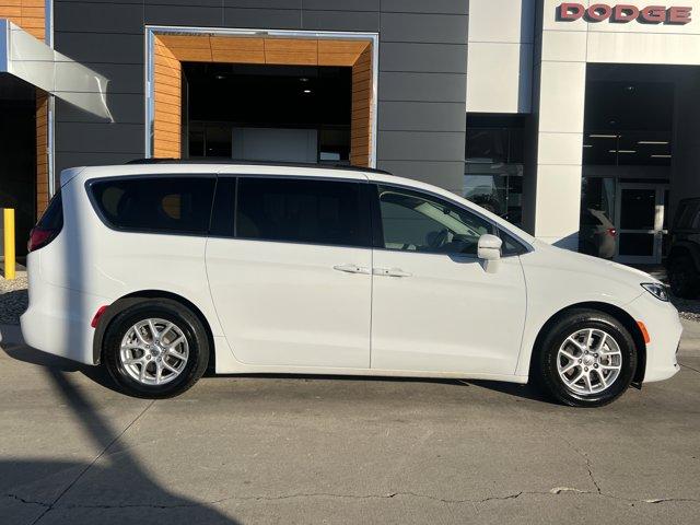 used 2022 Chrysler Pacifica car, priced at $17,999