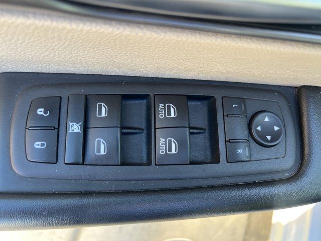 used 2022 Chrysler Pacifica car, priced at $17,999