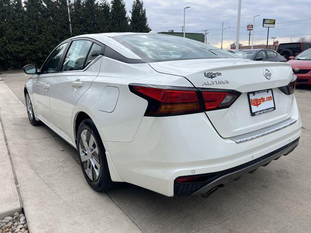 used 2021 Nissan Altima car, priced at $15,999