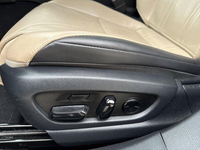 used 2019 Lexus ES 300h car, priced at $26,999