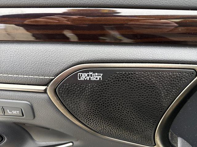 used 2019 Lexus ES 300h car, priced at $26,999