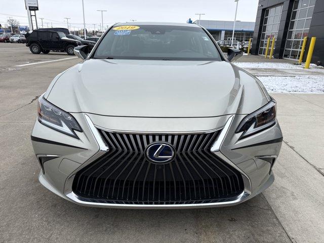 used 2019 Lexus ES 300h car, priced at $26,999