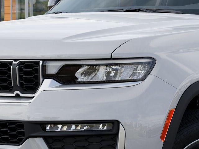 new 2026 Jeep Grand Cherokee car, priced at $44,284