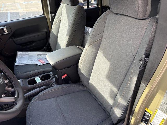 new 2026 Jeep Gladiator car, priced at $52,760