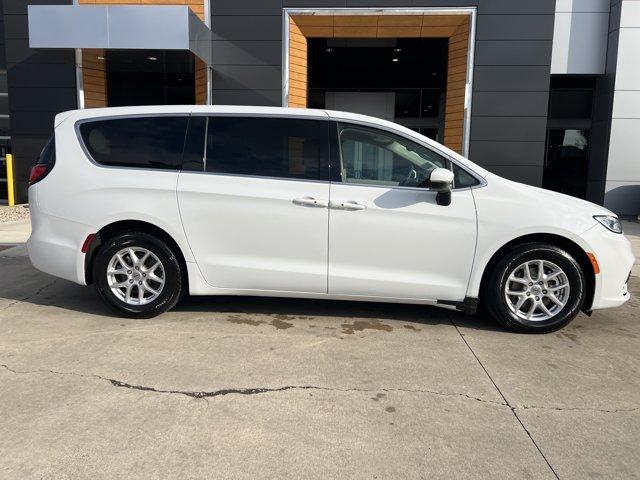 used 2023 Chrysler Pacifica car, priced at $23,688