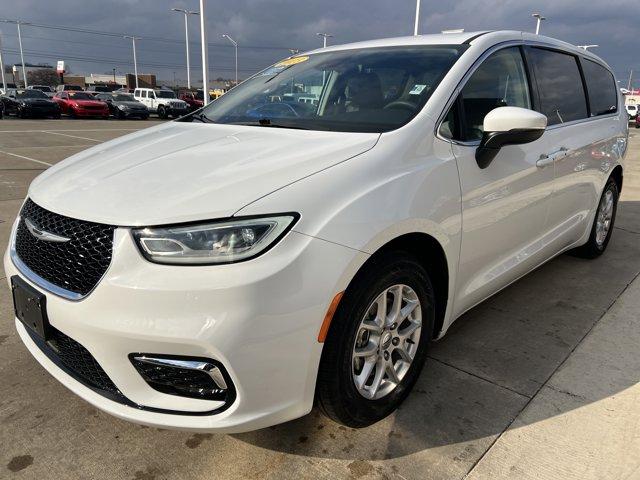 used 2023 Chrysler Pacifica car, priced at $23,688