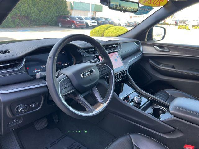 used 2024 Jeep Grand Cherokee car, priced at $32,999