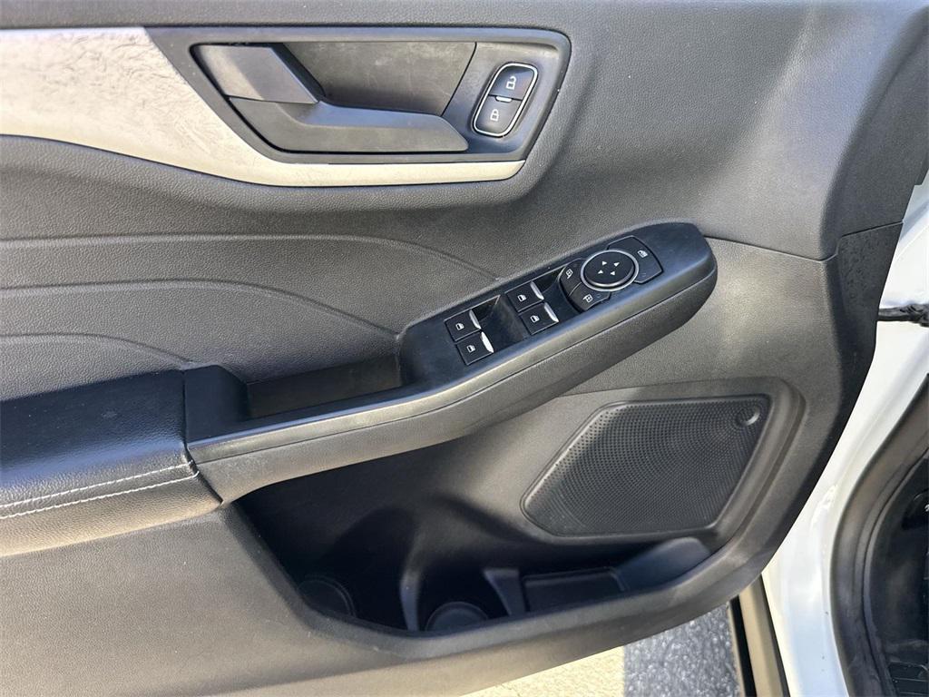 used 2022 Ford Escape car, priced at $15,523