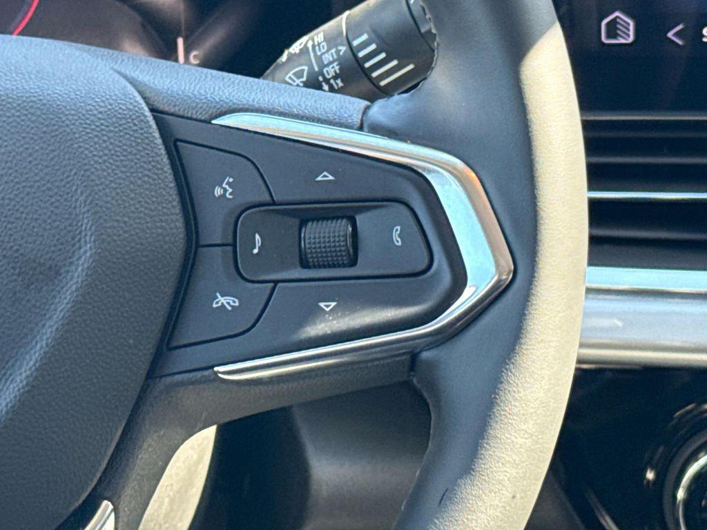 used 2025 Chevrolet Trax car, priced at $21,000