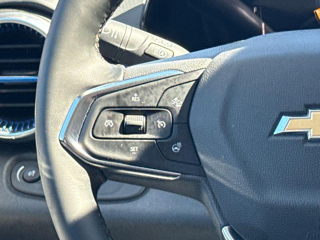 used 2025 Chevrolet Trax car, priced at $21,000