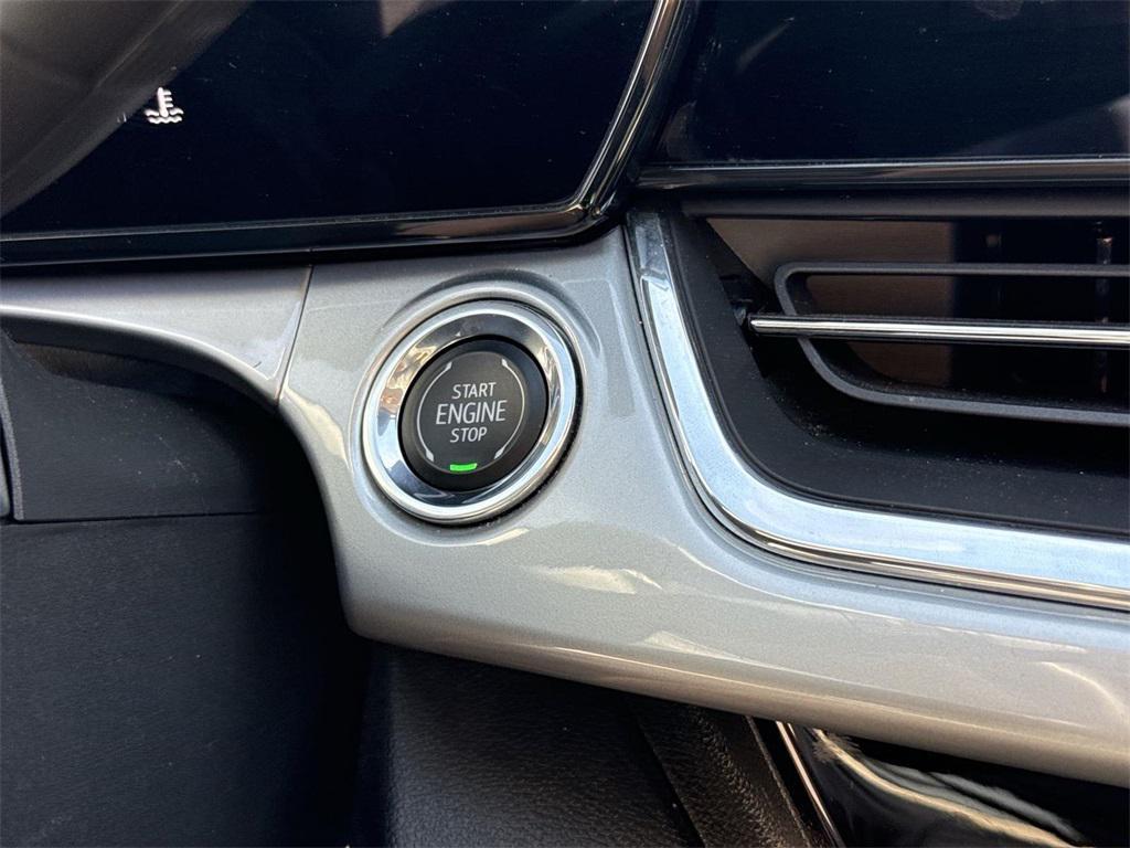 used 2025 Chevrolet Trax car, priced at $19,000