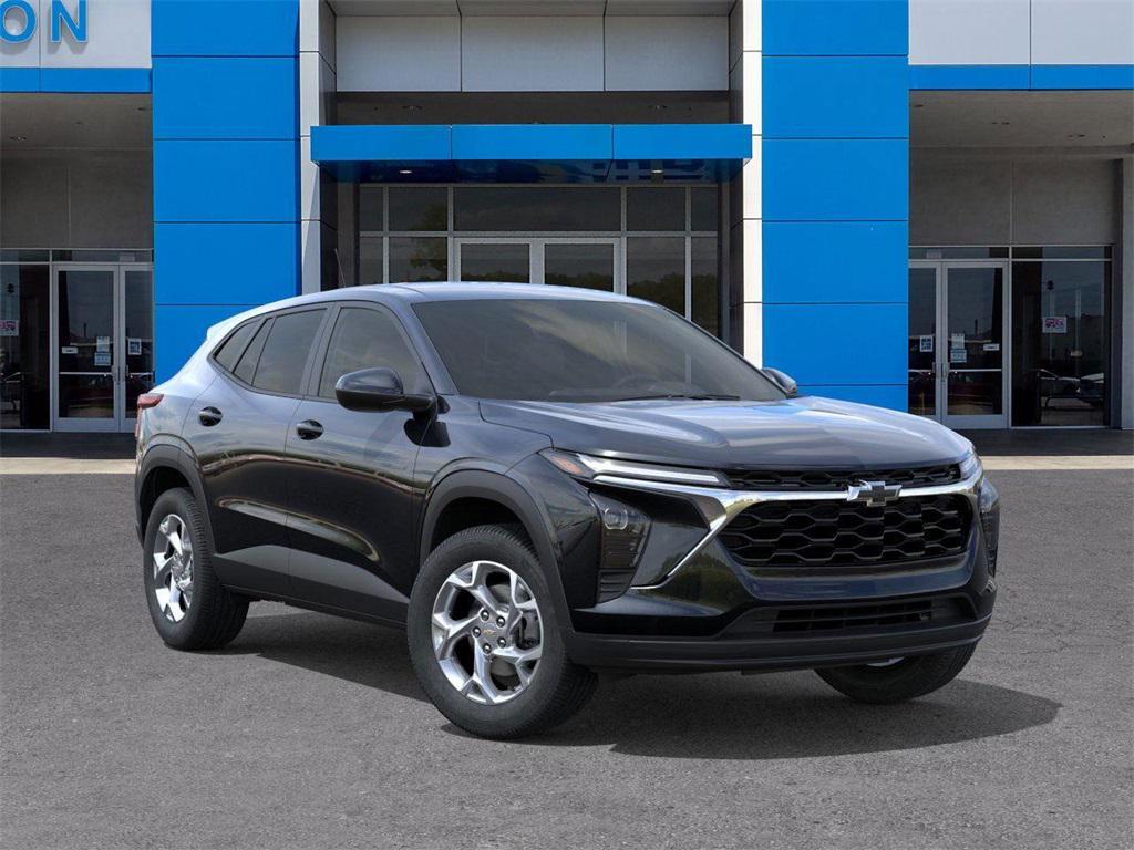 new 2026 Chevrolet Trax car, priced at $25,290