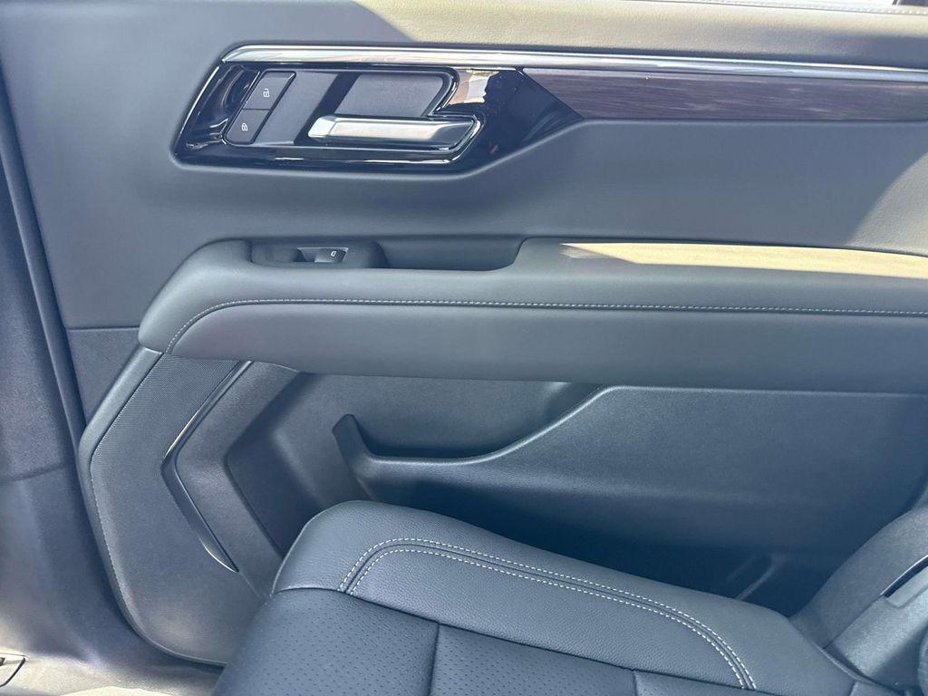 new 2026 Chevrolet Suburban car, priced at $63,995