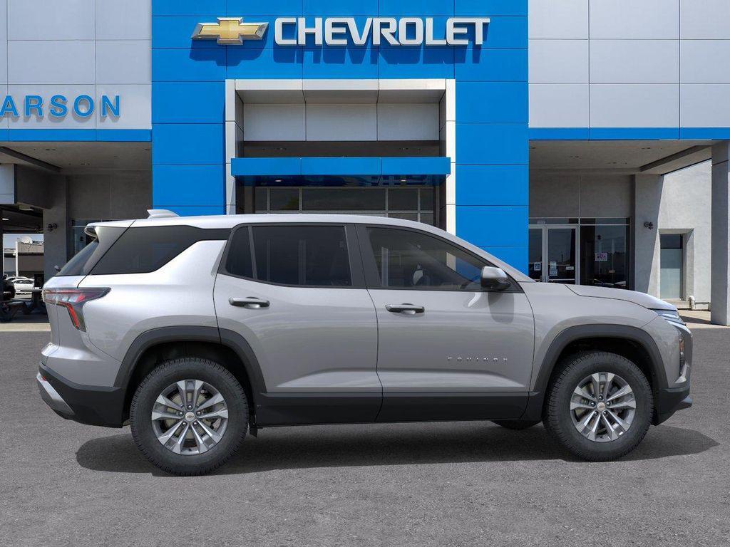 new 2026 Chevrolet Equinox car, priced at $32,632