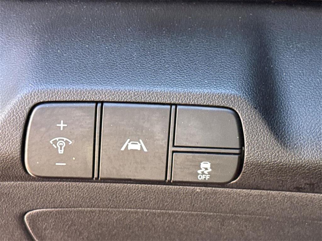 used 2022 Hyundai Elantra car, priced at $17,288