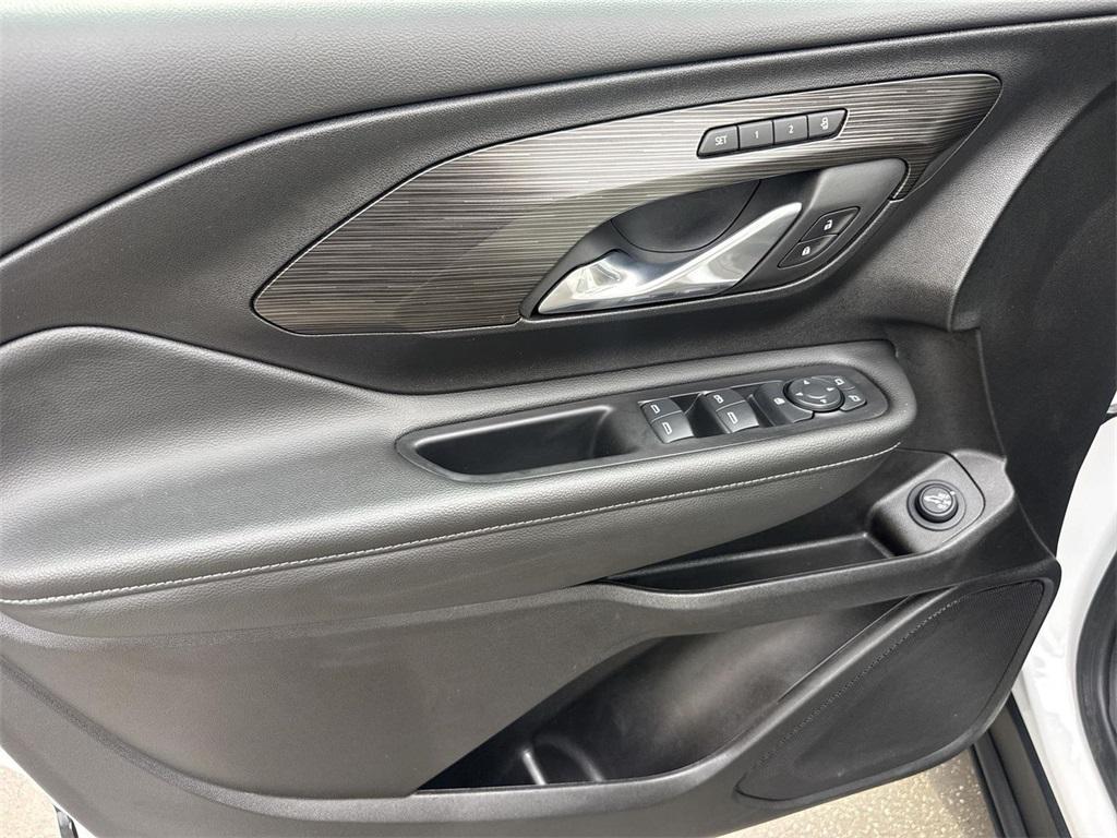 used 2024 GMC Terrain car, priced at $20,988