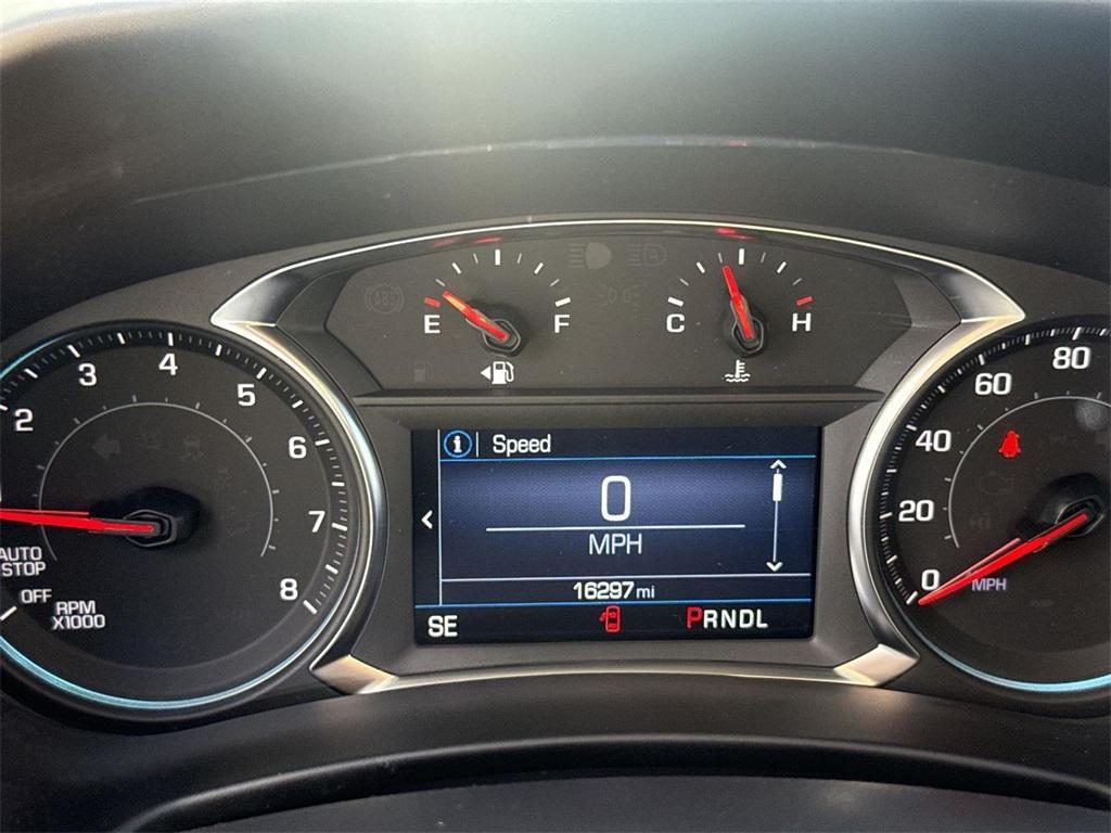 used 2024 Chevrolet Equinox car, priced at $22,500