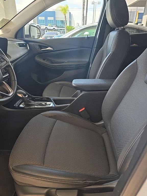 used 2025 Buick Encore GX car, priced at $19,750
