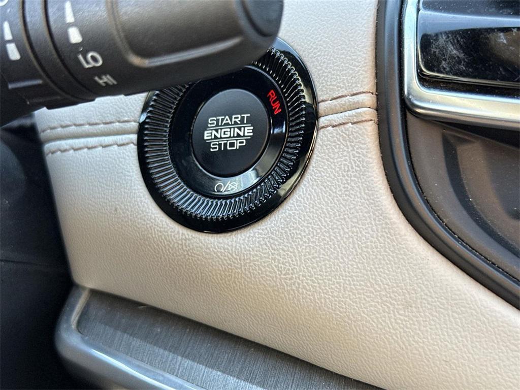 used 2024 Jeep Compass car, priced at $21,654