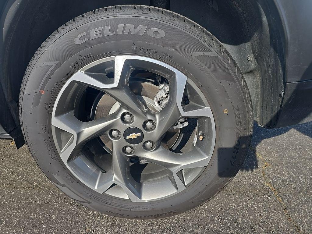 used 2024 Chevrolet Trax car, priced at $18,460