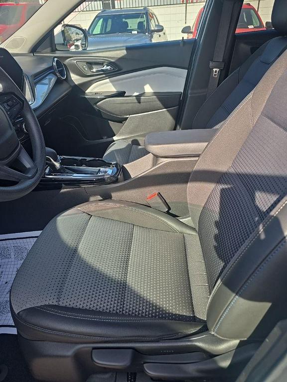 used 2024 Chevrolet Trax car, priced at $18,460