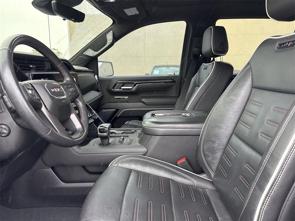 used 2022 GMC Sierra 1500 car, priced at $54,000