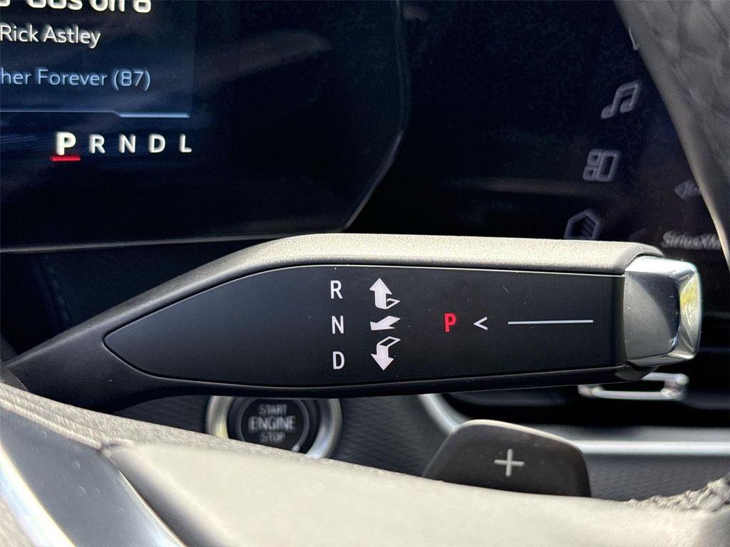 used 2025 Chevrolet Equinox car, priced at $22,000