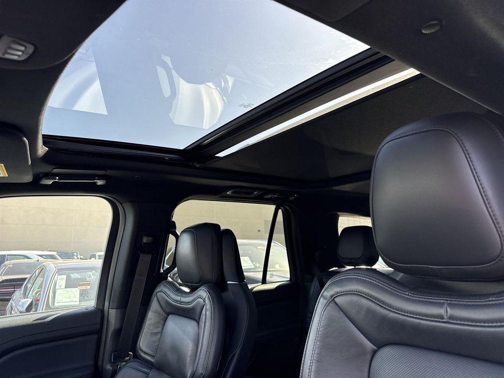 used 2024 Lincoln Navigator car, priced at $70,942
