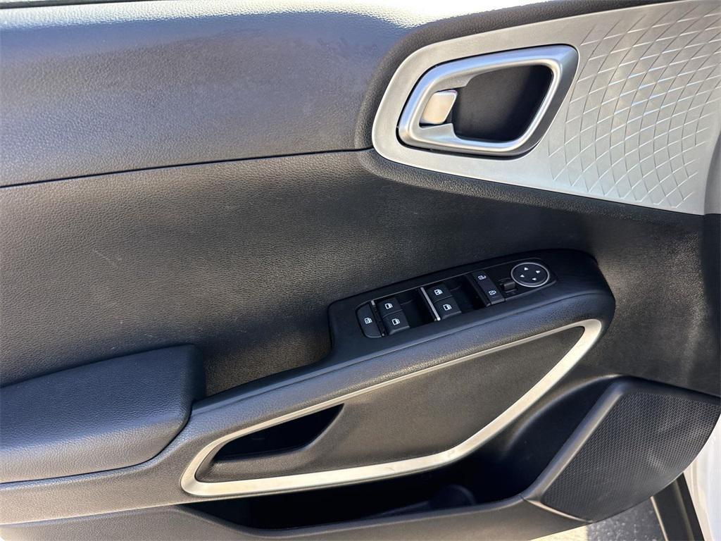 used 2024 Kia Soul car, priced at $15,188