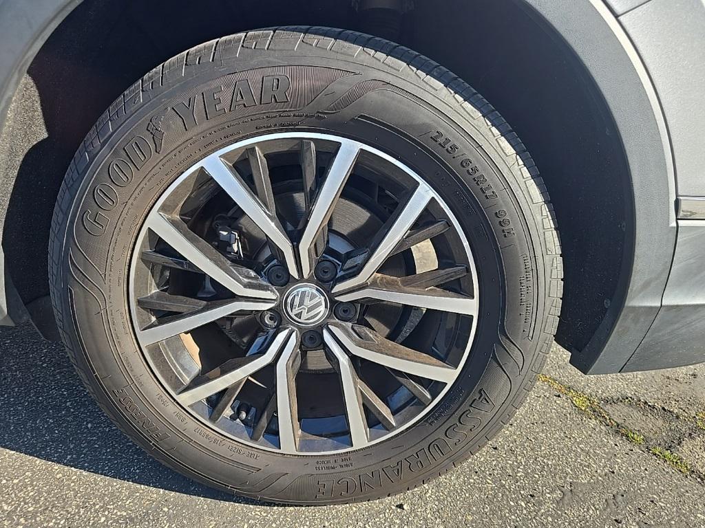 used 2021 Volkswagen Tiguan car, priced at $14,362