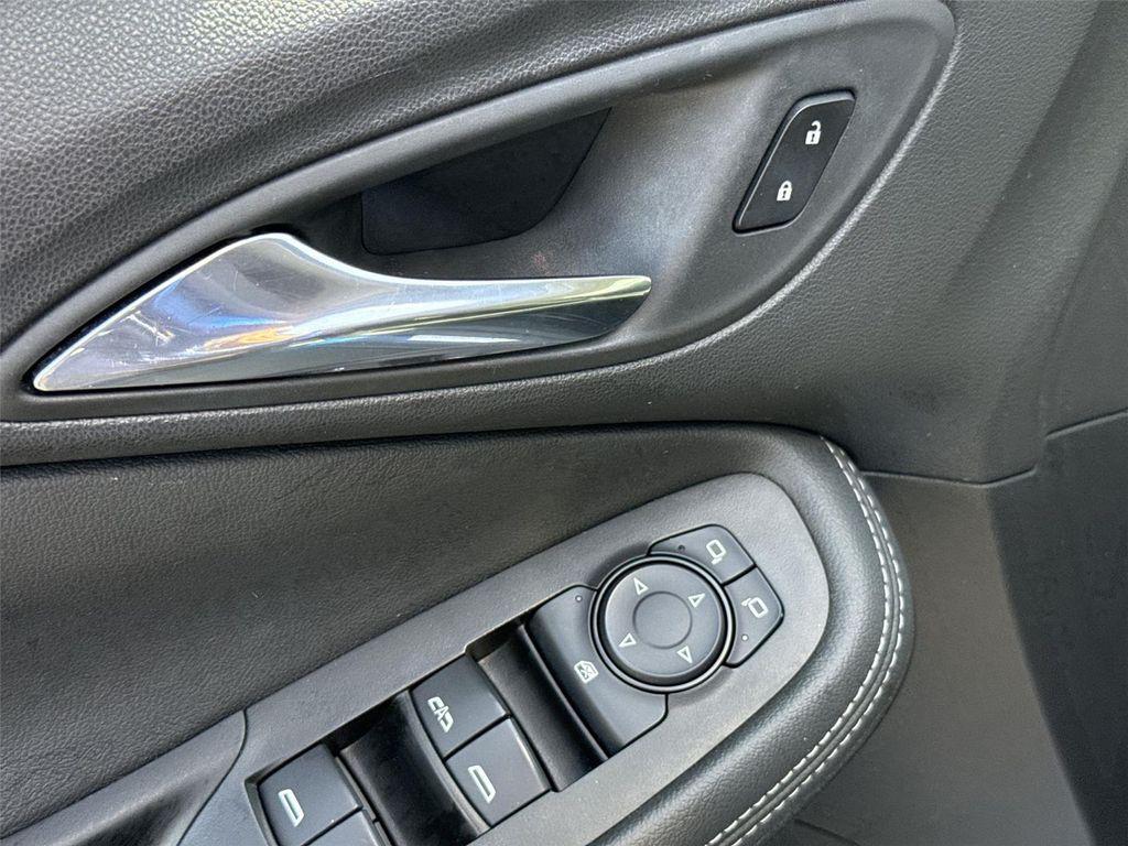 used 2023 Buick Encore GX car, priced at $16,500