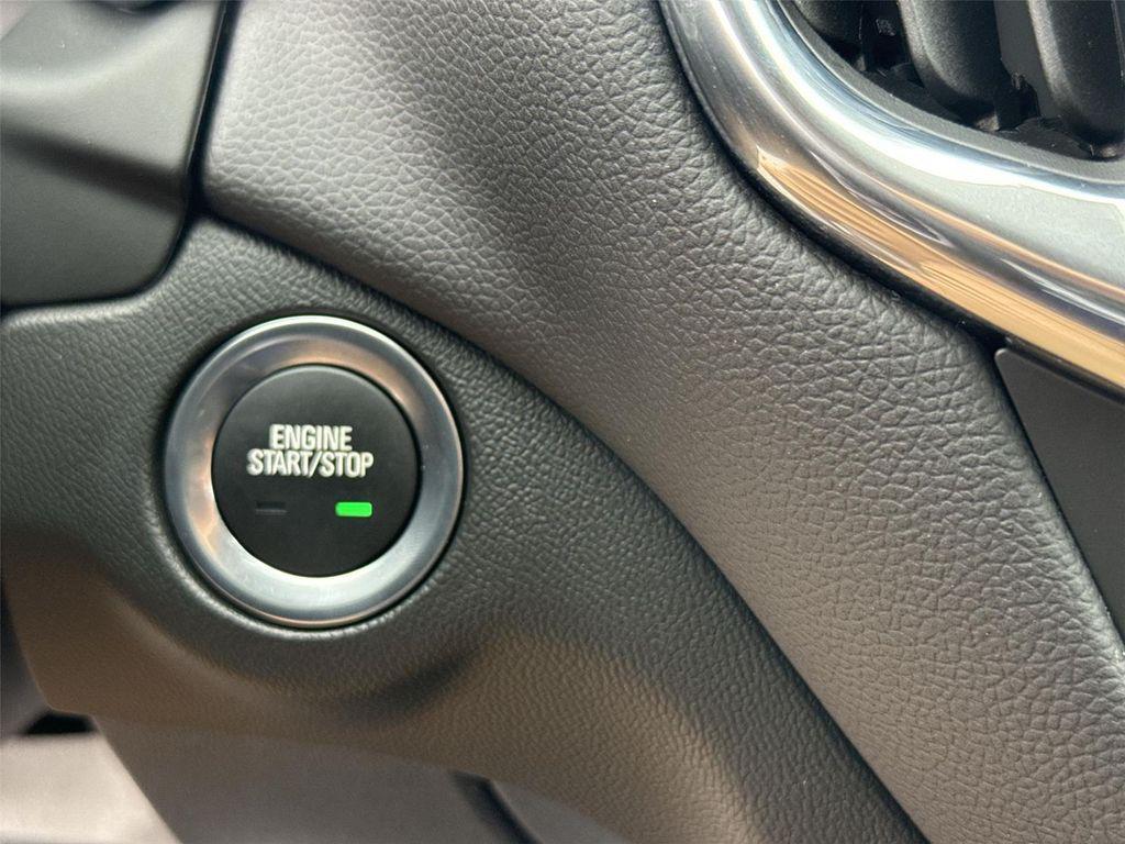 used 2023 Chevrolet Equinox car, priced at $20,350