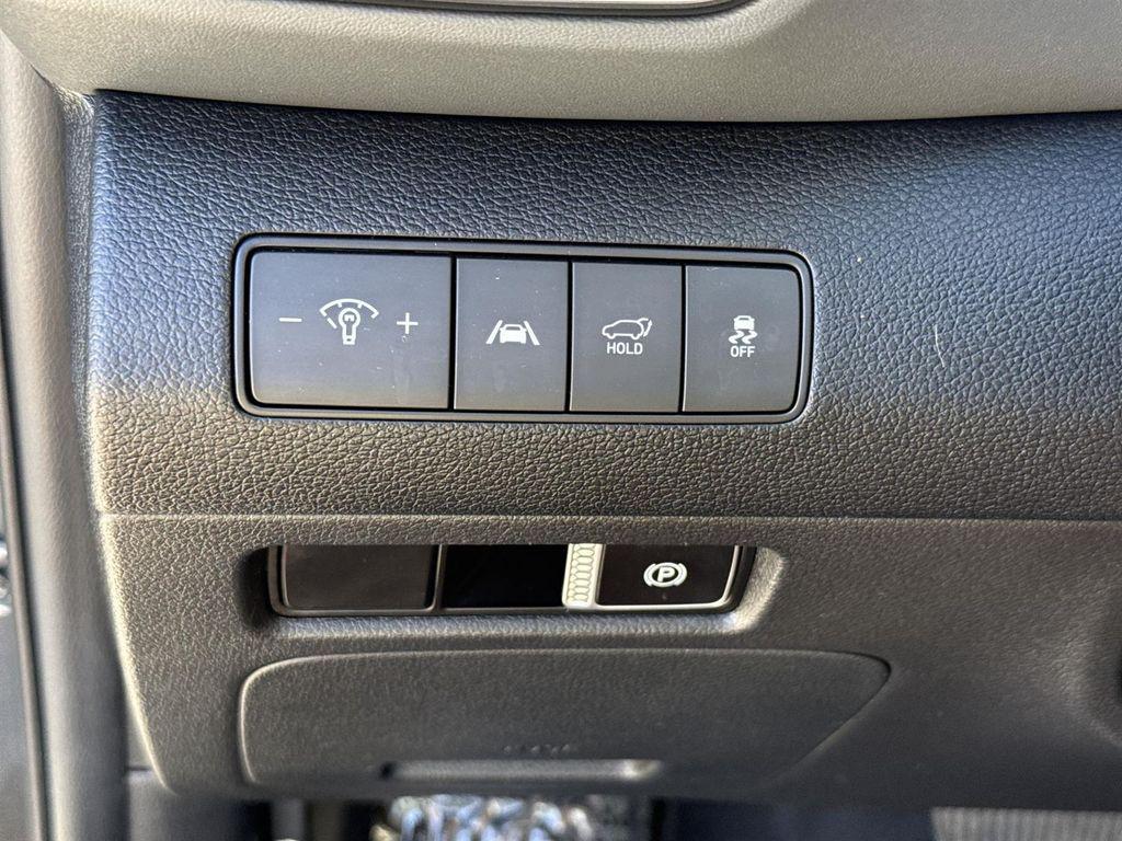 used 2023 Hyundai Santa Fe car, priced at $20,256