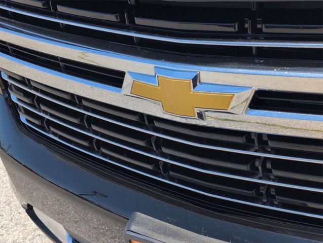 2023 Black Chevrolet Suburban