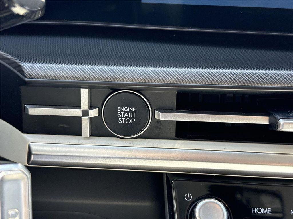 used 2025 Hyundai Santa Fe car, priced at $28,800